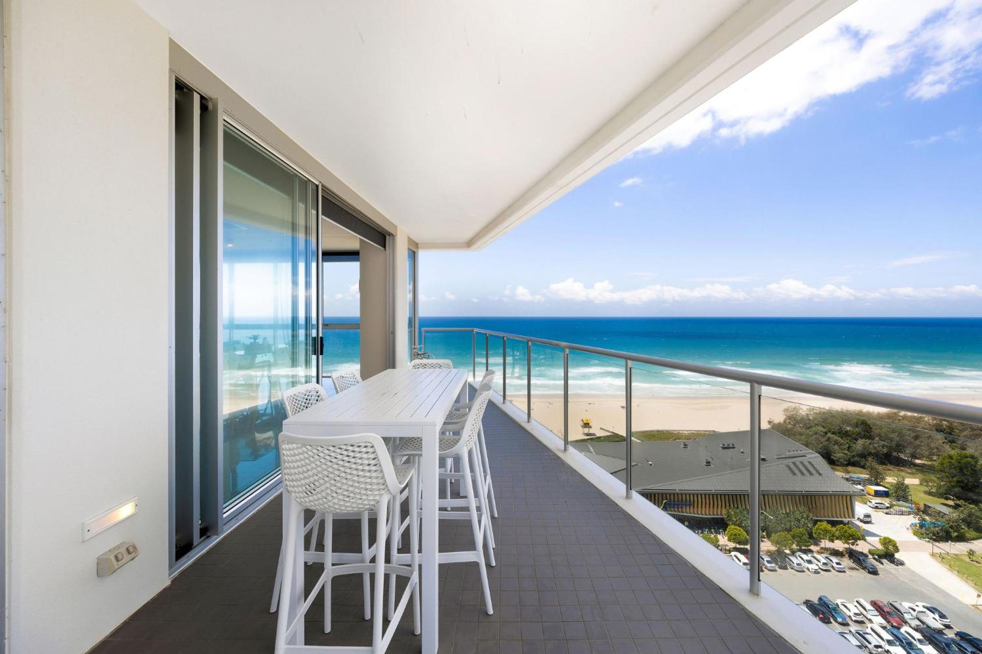 Ultiqa Air On Broadbeach Gold Coast Esterno foto