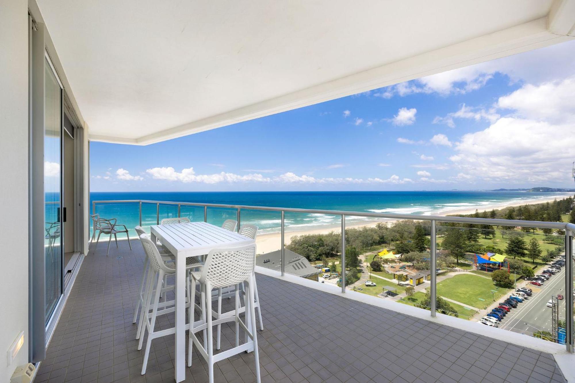 Ultiqa Air On Broadbeach Gold Coast Esterno foto