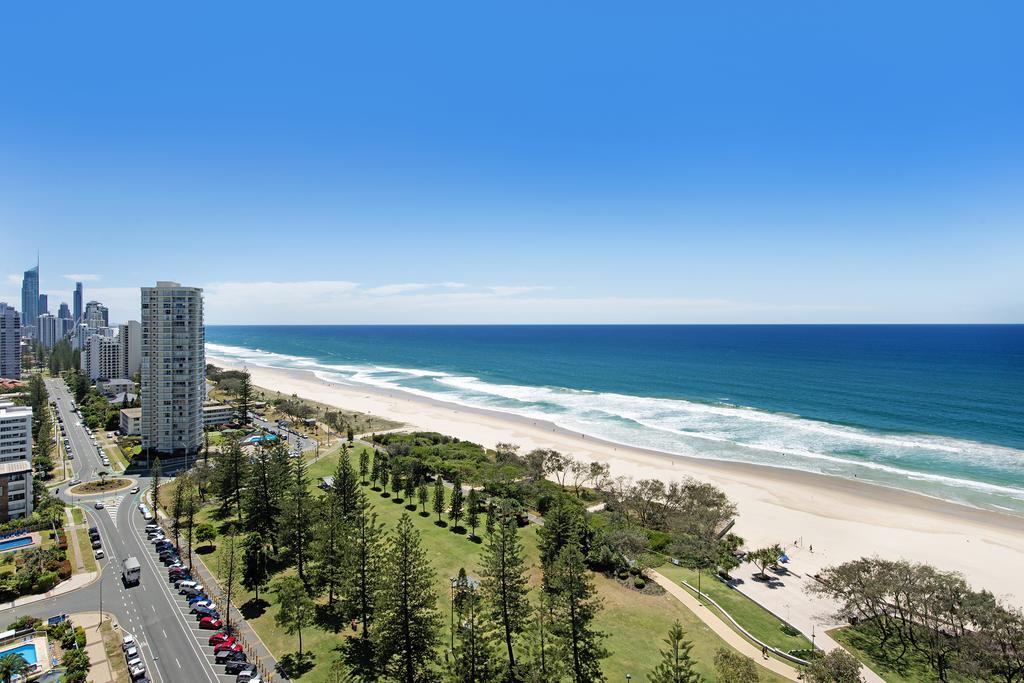 Ultiqa Air On Broadbeach Gold Coast Esterno foto