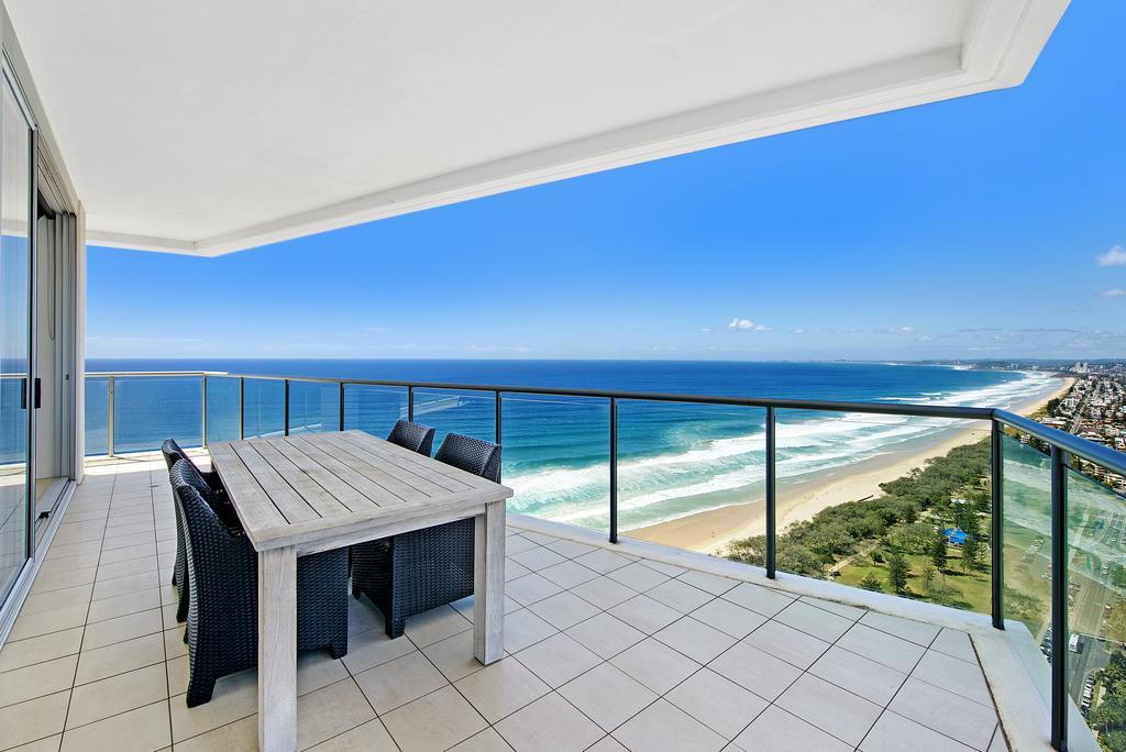 Ultiqa Air On Broadbeach Gold Coast Esterno foto